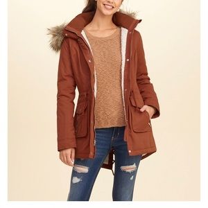 NWOT Hollister, Heritage Sherpa Lined Parka